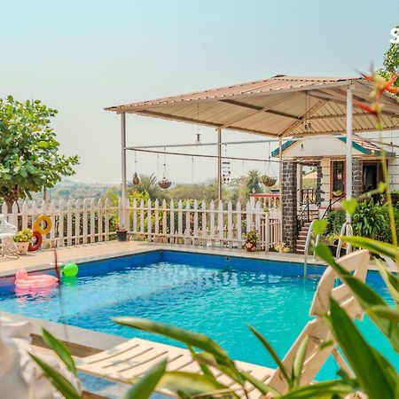 Nysa Villa & Homestay By Stayatlas Igatpuri Buitenkant foto