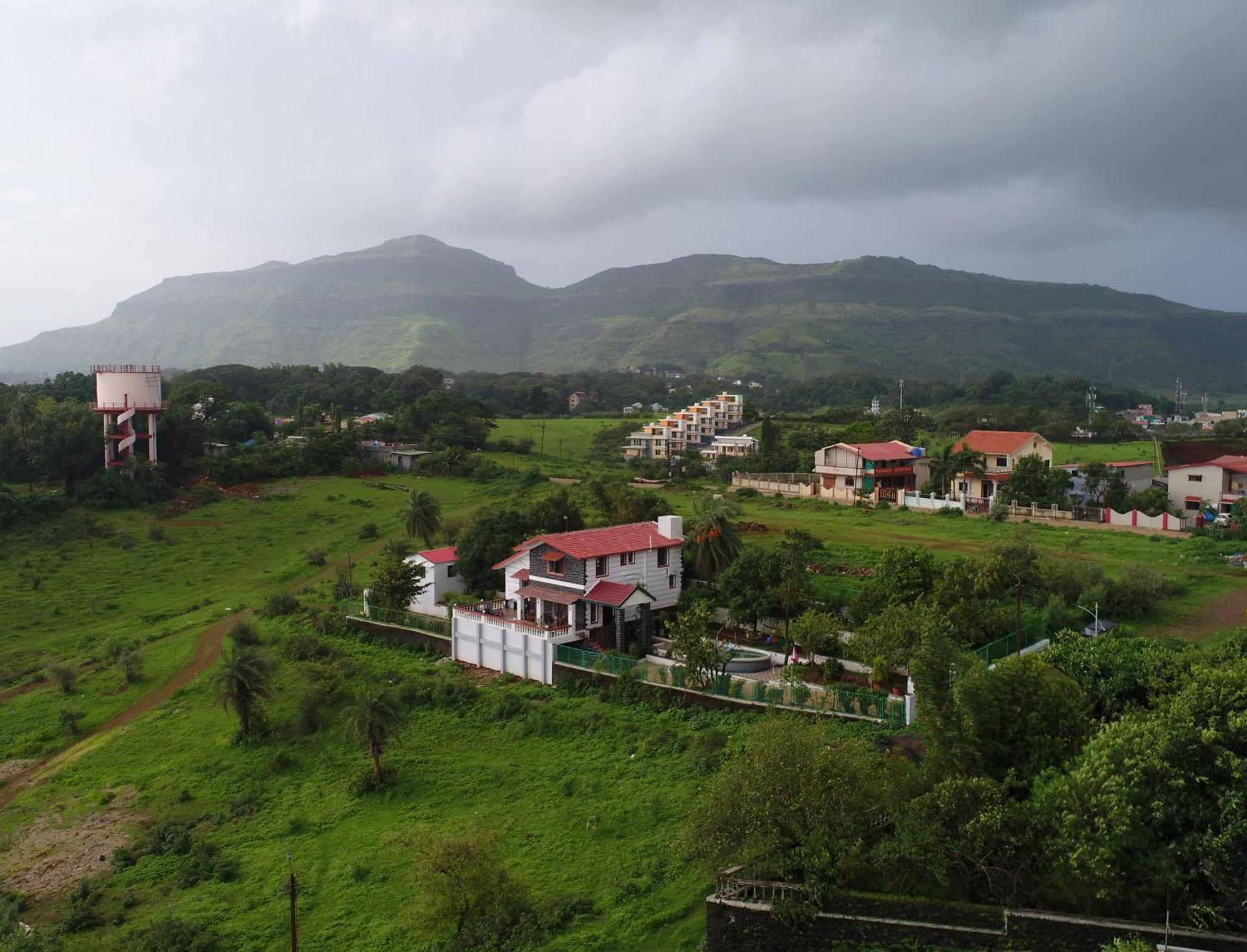 Nysa Villa & Homestay By Stayatlas Igatpuri Buitenkant foto