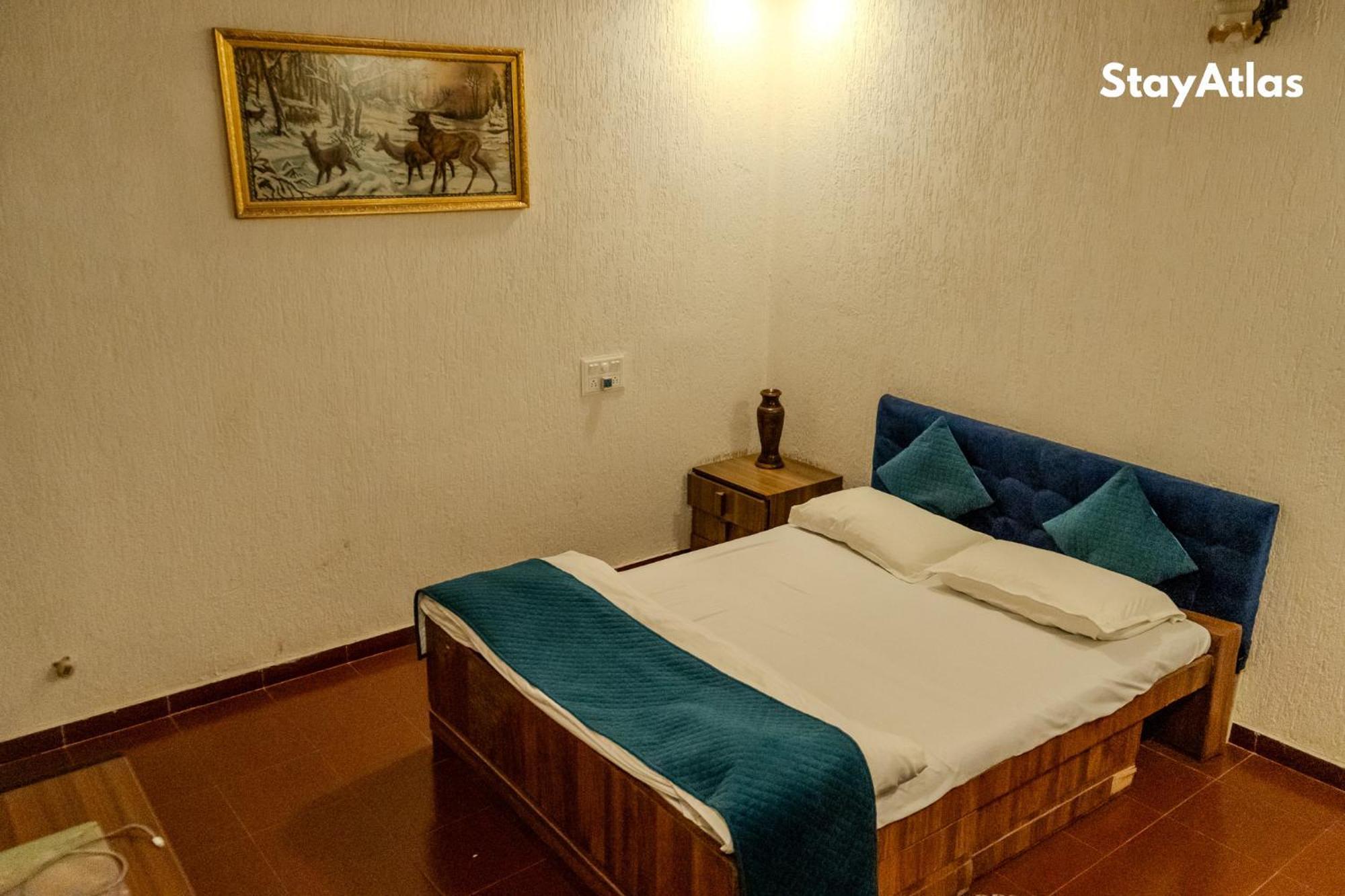 Nysa Villa & Homestay By Stayatlas Igatpuri Buitenkant foto