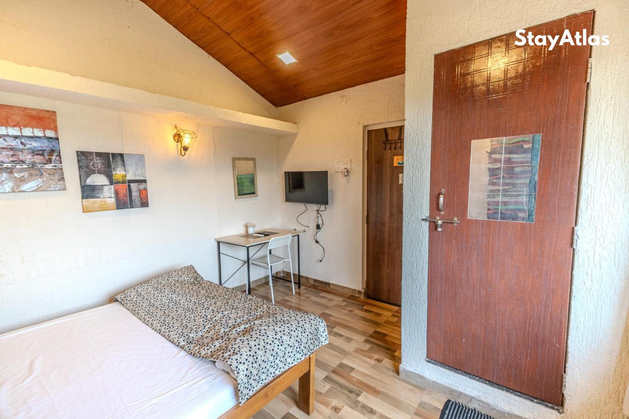 Nysa Villa & Homestay By Stayatlas Igatpuri Buitenkant foto