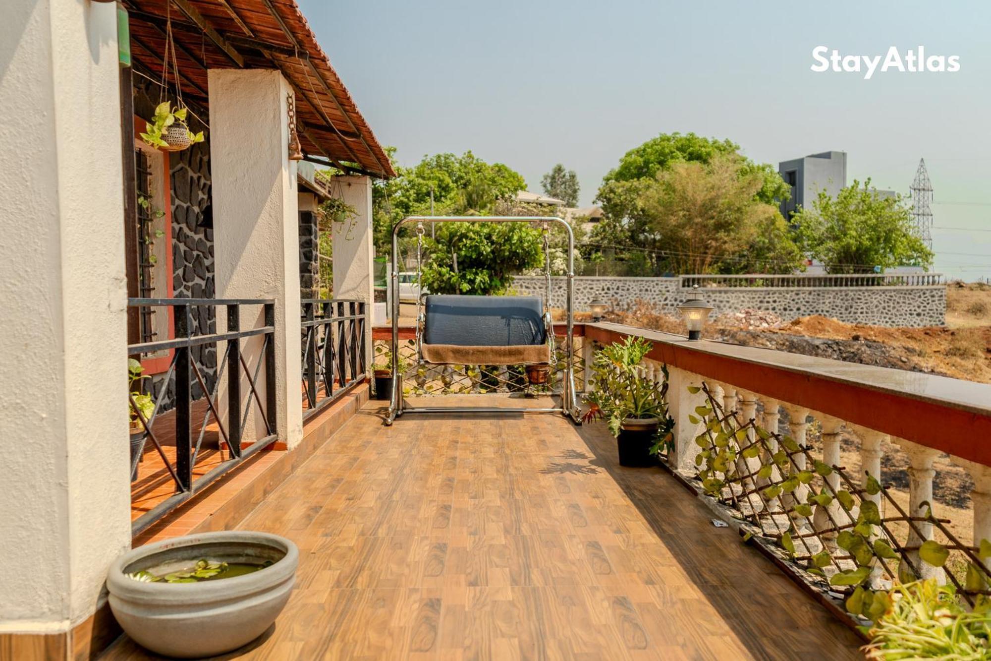 Nysa Villa & Homestay By Stayatlas Igatpuri Buitenkant foto